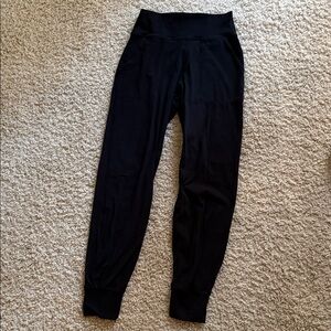 Lululemon black joggers